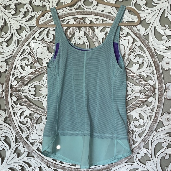 Lululemon Run Mod Moves Singlet Aquamarine Power Purple  Lt Blue Tank Top sz 6 - Picture 8 of 12